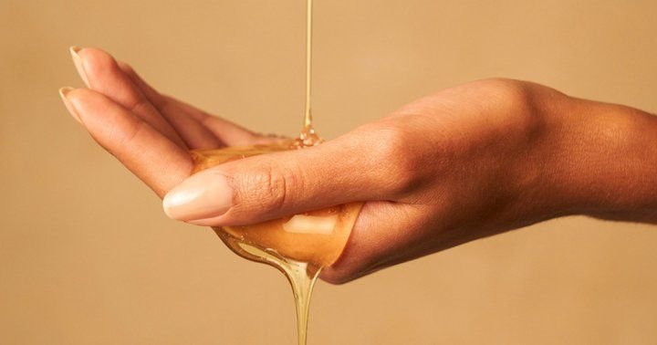 soins huile et poudre de baobab.